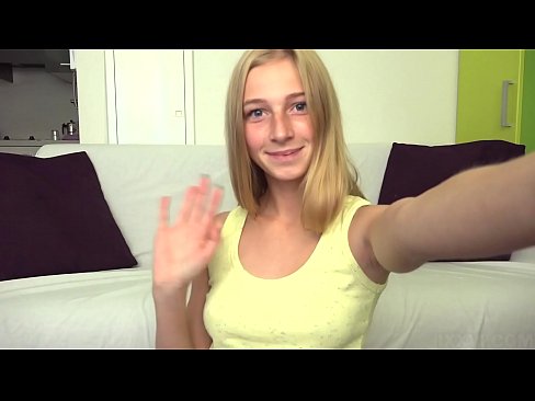 ❤️ As ik my ferfele masturbearje ik loai myn rôze kutje Moaie porno by wy